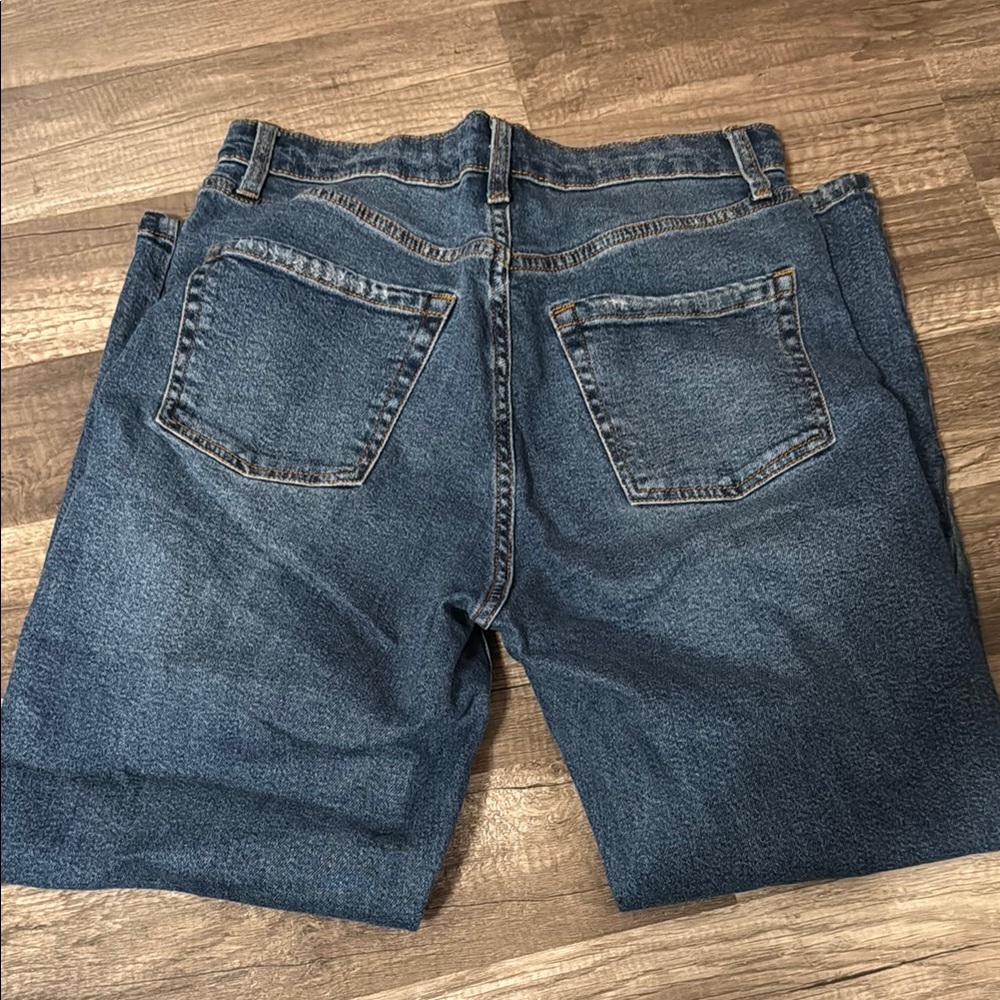 Distressed High Rise Blue Jeans - Picture 4 of 5